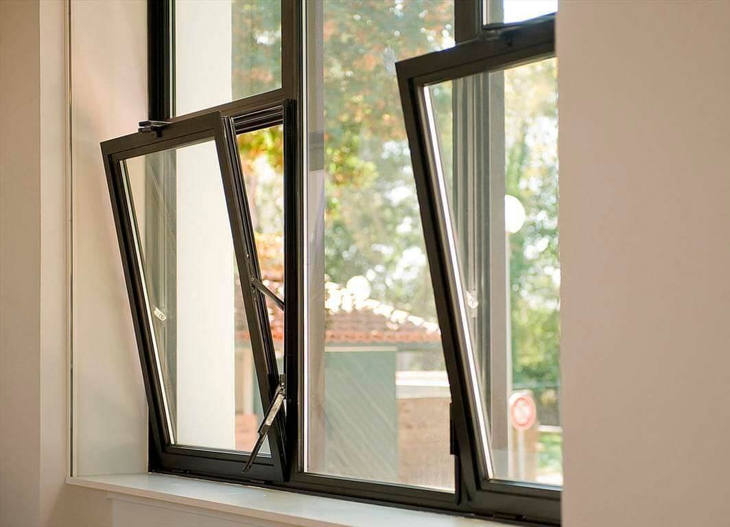 Domal Aluminium Tilt & Turn Window